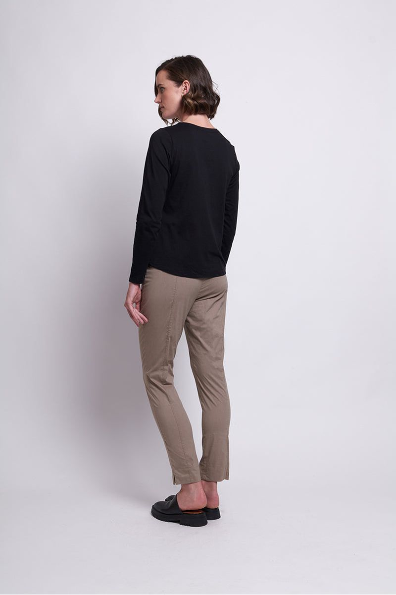 LONG SLIM TRAPEZE PANT - LATTE