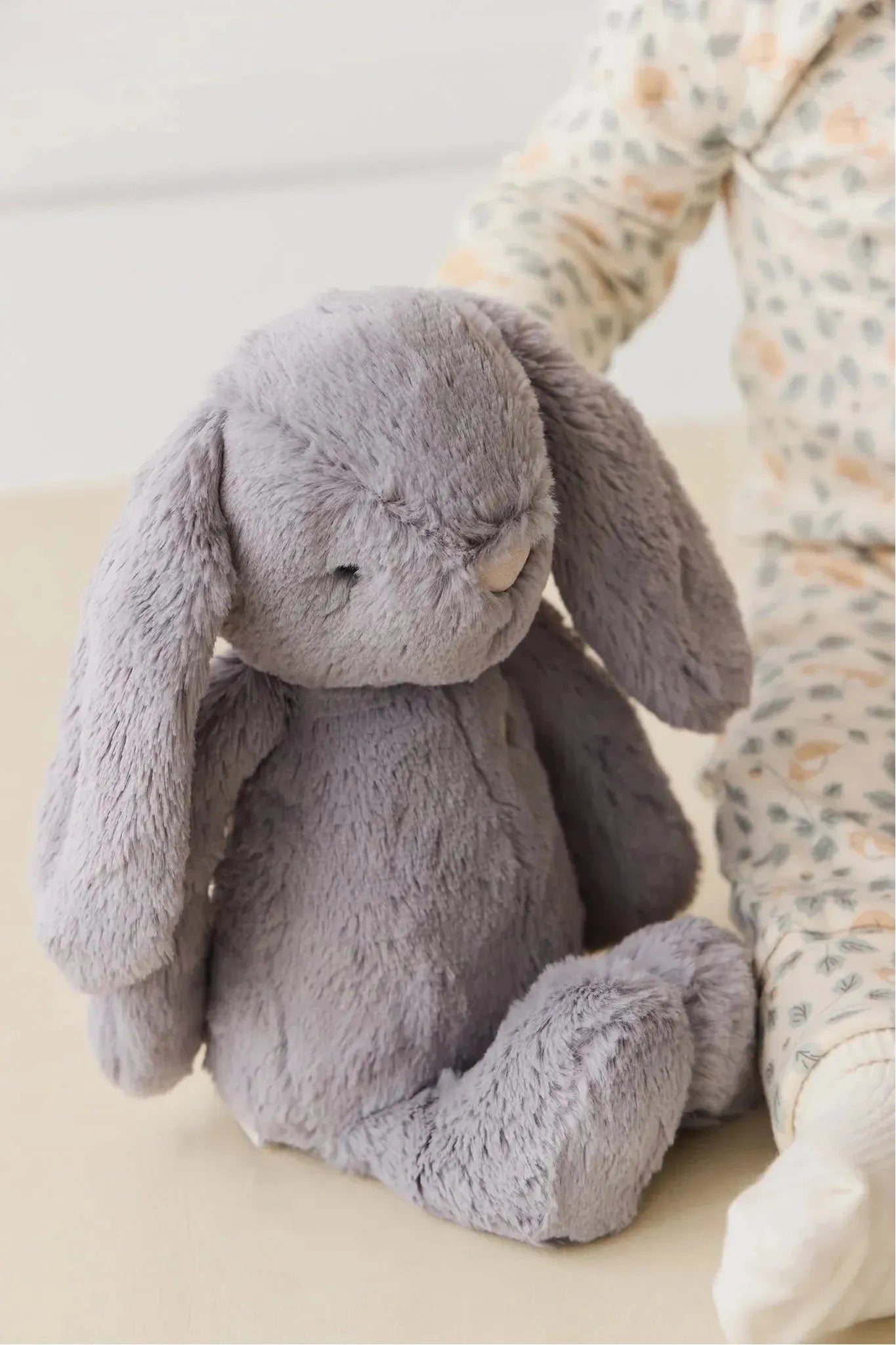 Penelope the Bunny 30cm - Silver