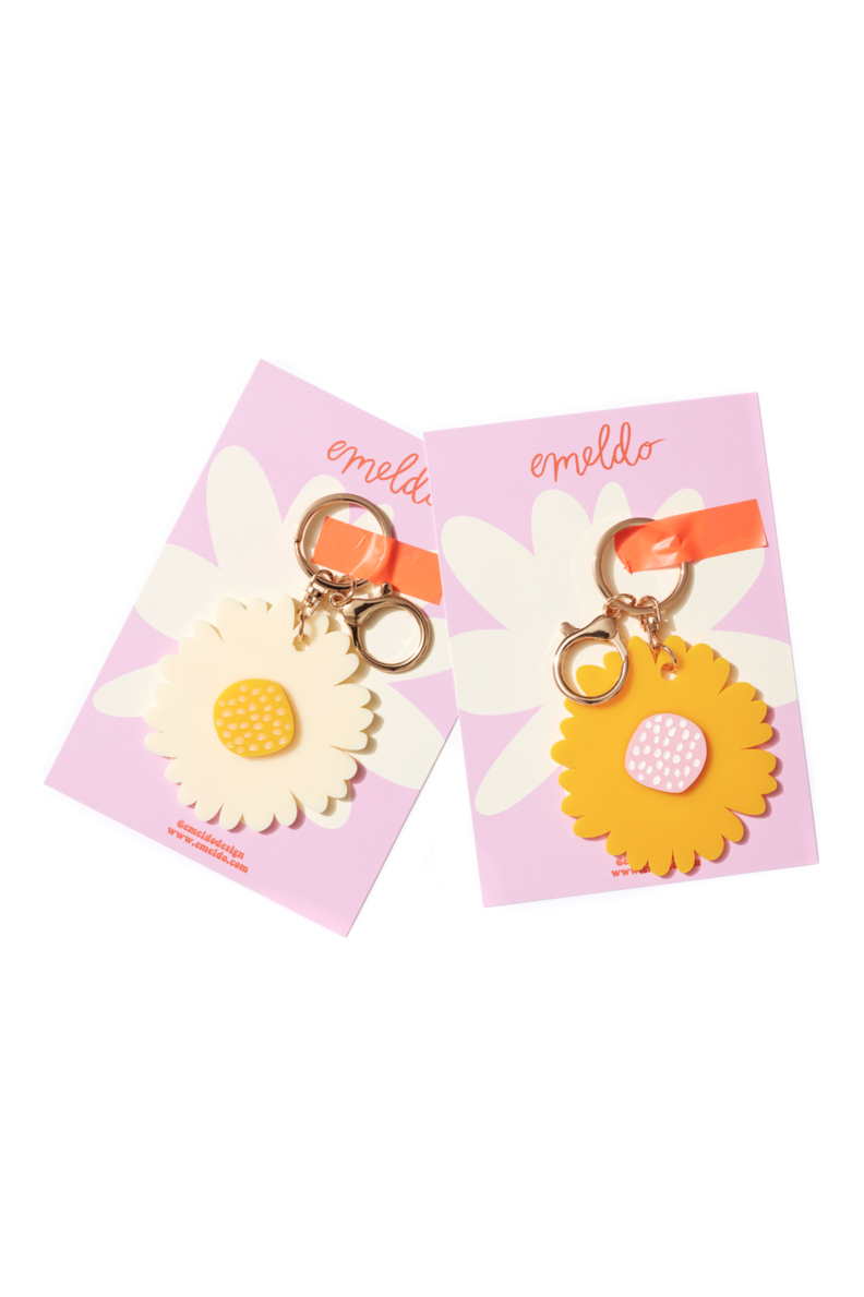 Giant Flower key ring - Sunshine Yellow with Pink